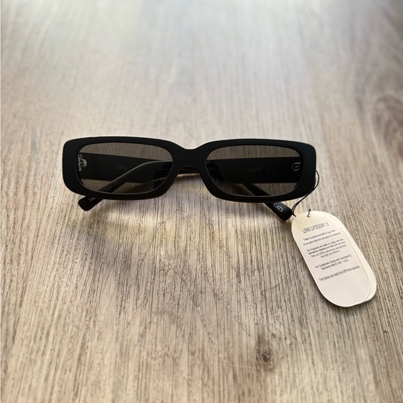 otra sunny matte black sleek rectangular 90\'s retro sunglasses eyewear NEW